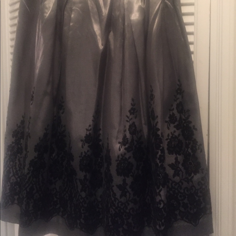 Skirt size 14-16